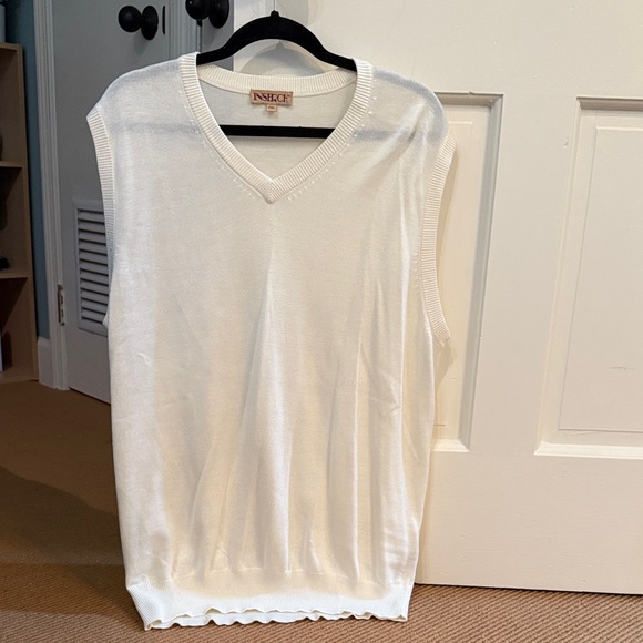 Inserch Sweater Vest - Picture 1 of 4